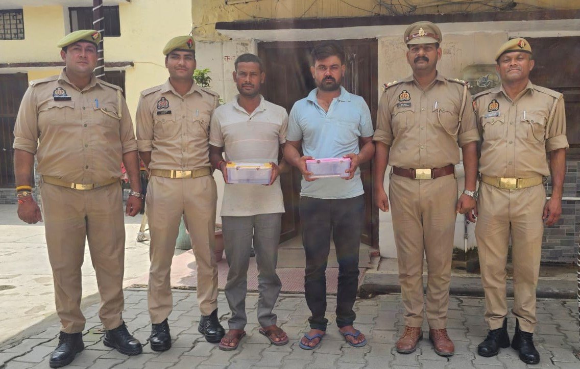  बरेली : प्रेमनगर पुलिस ने फर्जी फर्म के माध्यम से बोगस ITC पास ऑन कर GST विभाग को ₹87.04लाख की क्षति पहुंचाने के मामले में 02 वांछित अभियुक्त गिरफ्तार, 02 मोबाइल फोन बरामद 