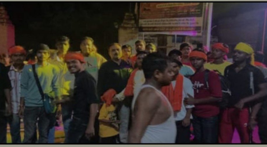 बम बम भोले क़े जयकारों से गूँज उठा सिरौली का माहौल, कावरिये हुए कछला को रवाना 