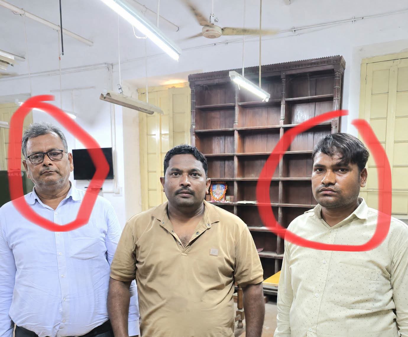 हंडिया तहसील में 10 हजार रुपये की रिश्वत लेते कानूनगो गिरफ्तार, विजिलेंस टीम की बड़ी कार्रवाई
