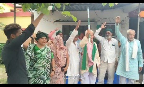 नजर टोना को लेकर विवाद किसान यूनियन ने जंघई चौकी पर दिया धरना समझौते के बाद मामला शांत 