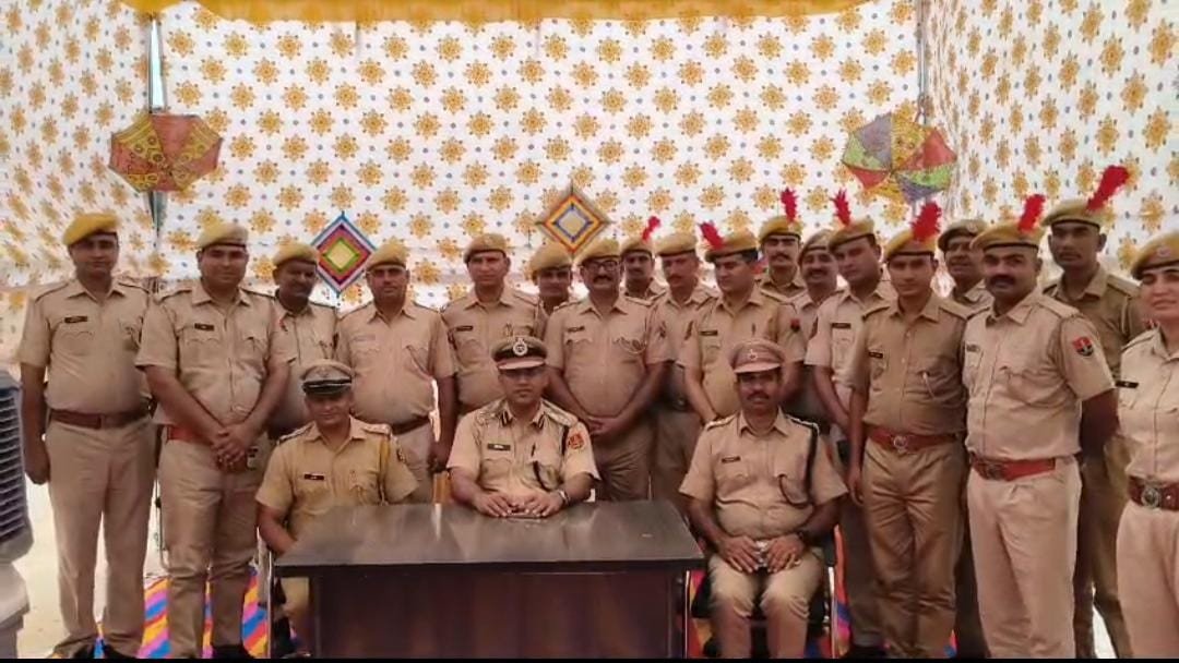 उप महानिरीक्षक पुलिस (कार्मिक) ने किया थाना जसनगर का निरीक्षण, क्राइम रिकॉर्ड व व्यवस्थाओं का लिया जायजा