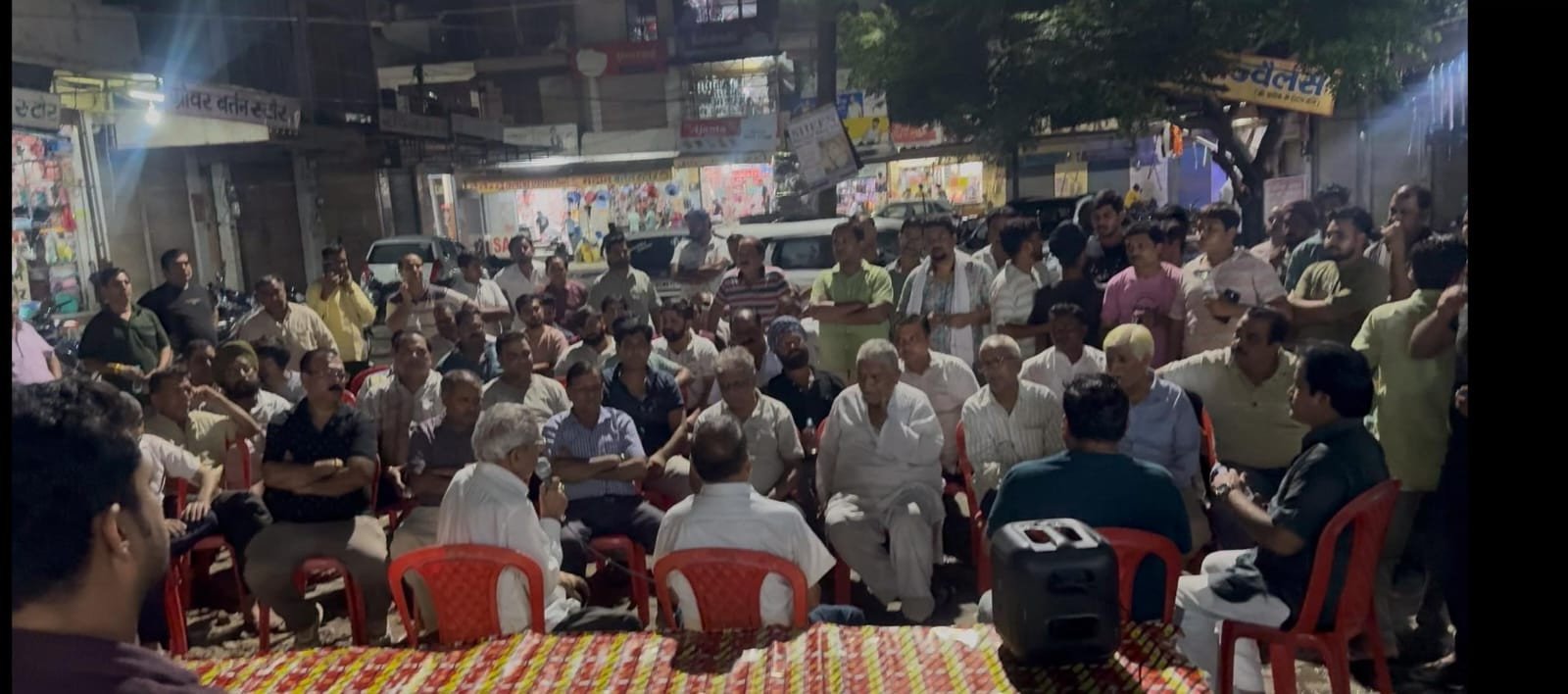 हस्तिनापुर चोरी कांड: पुलिस कार्रवाई से असंतुष्ट व्यापारियों की चेतावनी, बाजार बंद करने का अल्टीमेटम