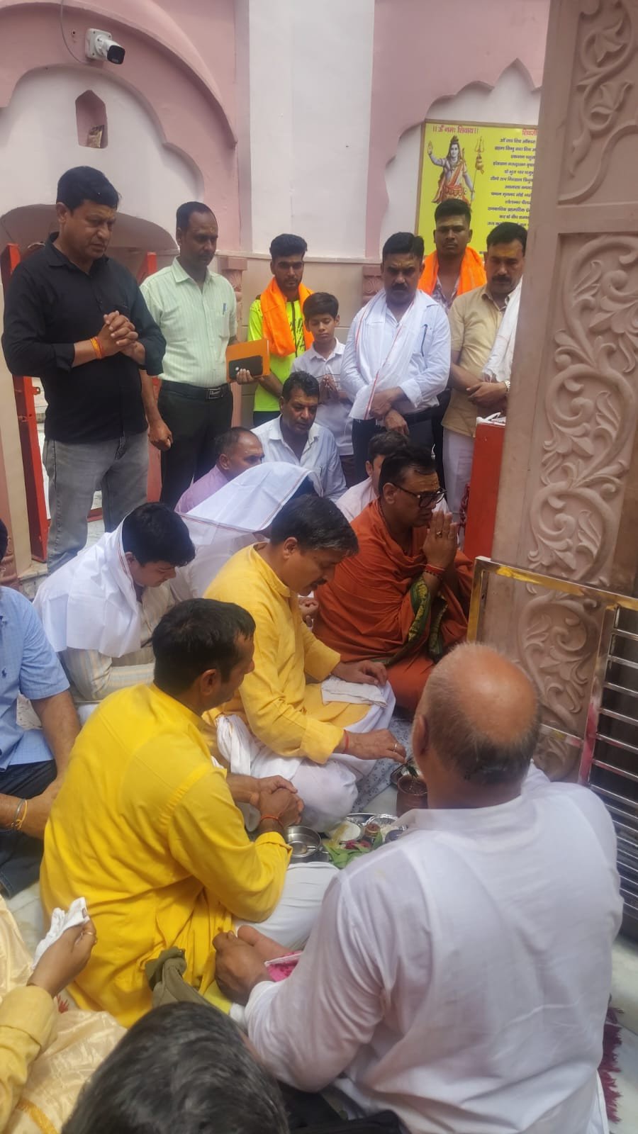 रामराज के सैफपुर फिरोजपुर महादेव मंदिर में जल शक्ति मंत्री दिनेश खटीक ने की पूजा-अर्चना