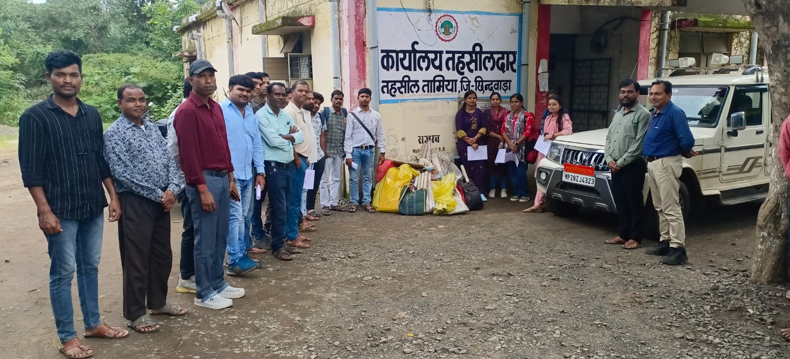 हमारी मांग हमारा अधिकार-कैडर रिव्यू लागू करे सरकार 3 अगस्त से पटवारी वर्ग का प्रदेश व्यापी अनिश्चित कालीन कलम बंद  हड़ताल का हुआ आगाज़*