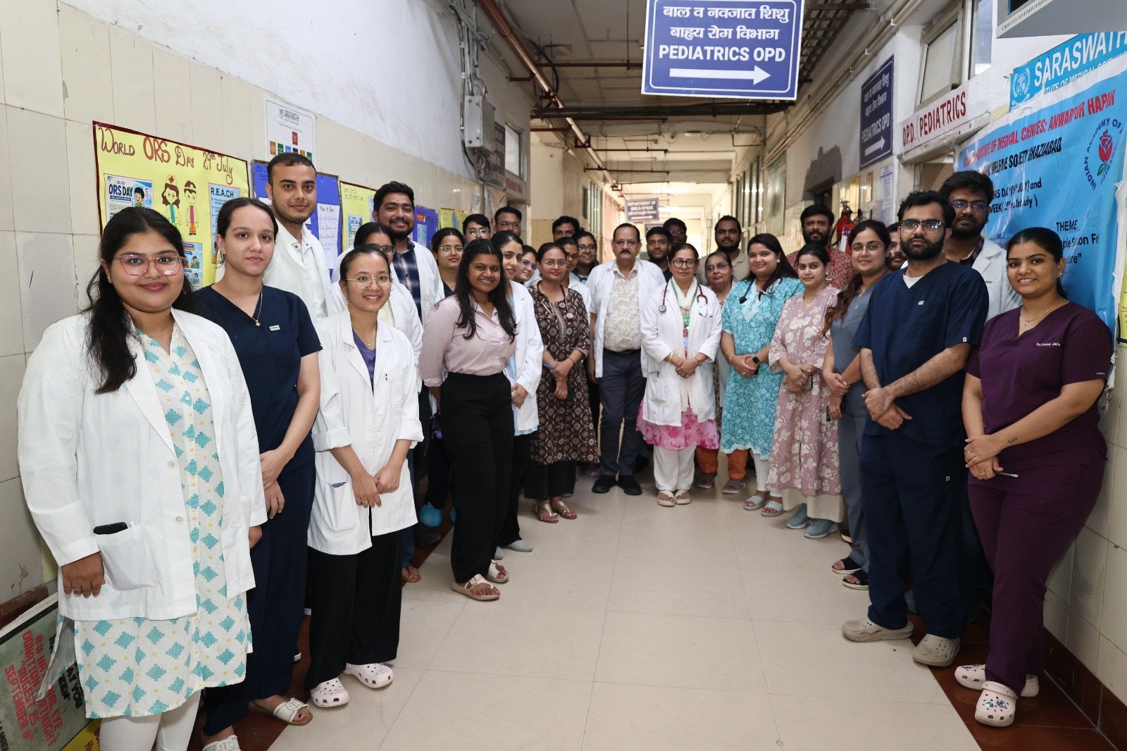 सिम्स हापुड़ में ओआरएस सप्ताह पर जागरूकता अभियान, डायरिया से बचाव का दिया संदेश।