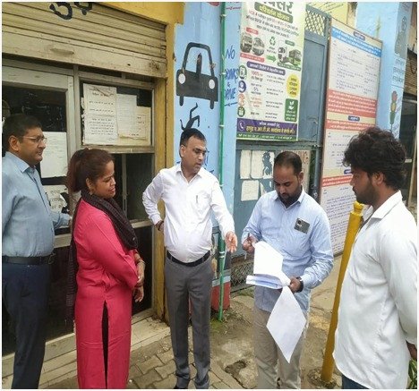आरटीओ कार्यालय हापुड़ का औचक निरीक्षण, व्यवस्थाओं का लिया जायजा