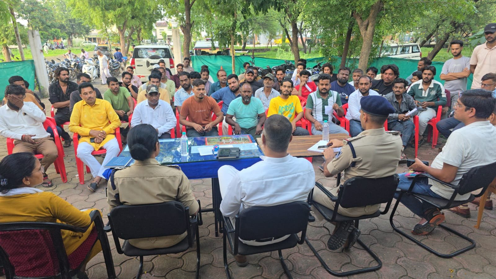 सावन एवं चालीसवां पर्व को लेकर प्रशासन ने की शांति और सौहार्द बनाए रखने की अपील