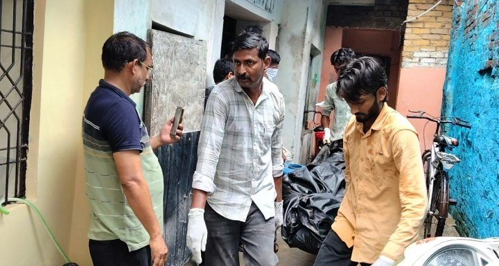 प्रयागराज में ट्रिपल मर्डर से सनसनी, किराए के मकान में दो महिलाओं और एक पुरुष की निर्मम हत्या