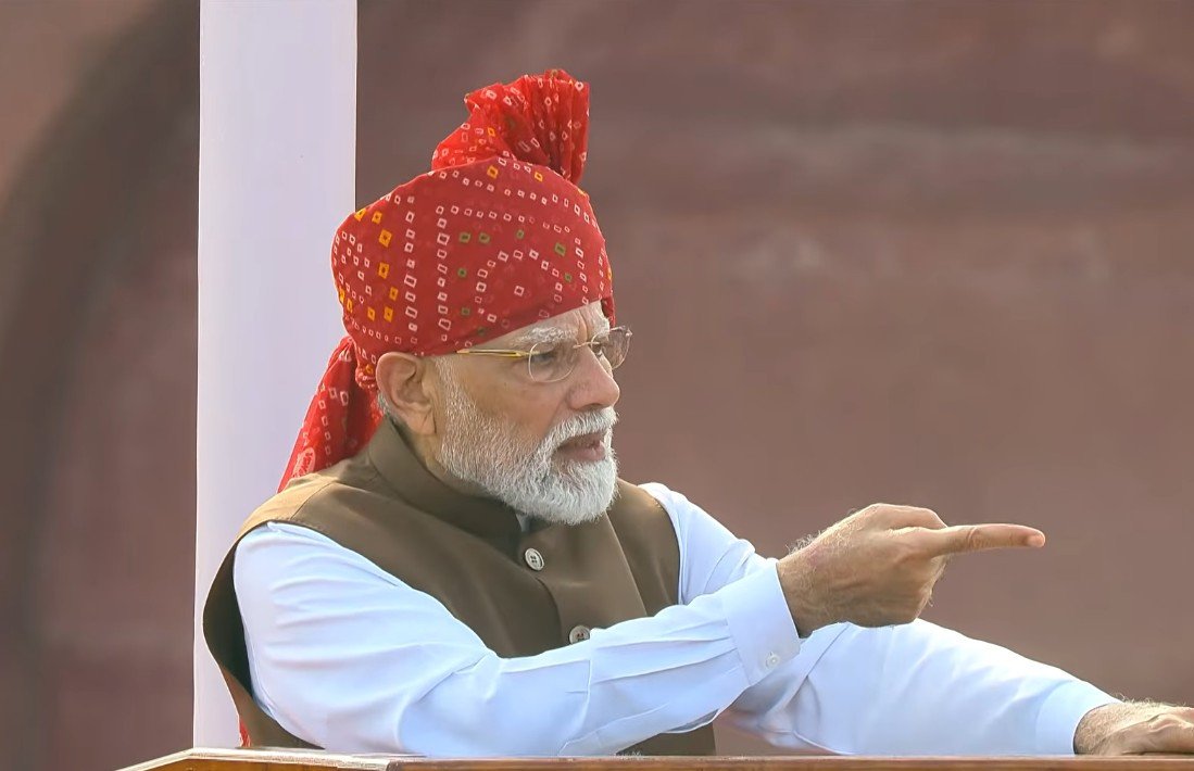 स्वतंत्रता दिवस पर PM मोदी का बड़ा संदेश: अब छोटे सपनों से नहीं चलेगा, बड़े संकल्पों के साथ आगे बढ़ेगा भारत