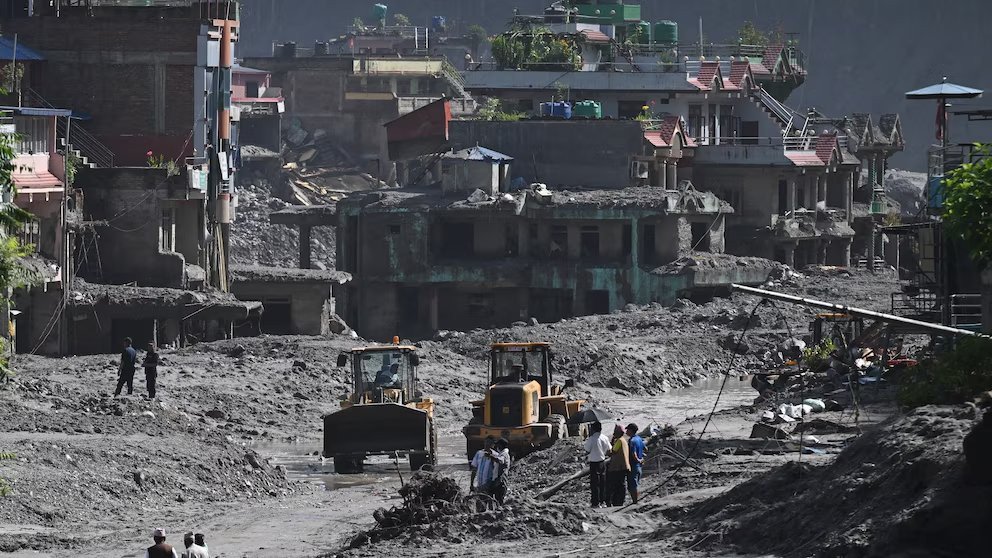 नेपाल बाढ़: 1,114 लोगों की मौत, 3,916 लोग अब भी लापता