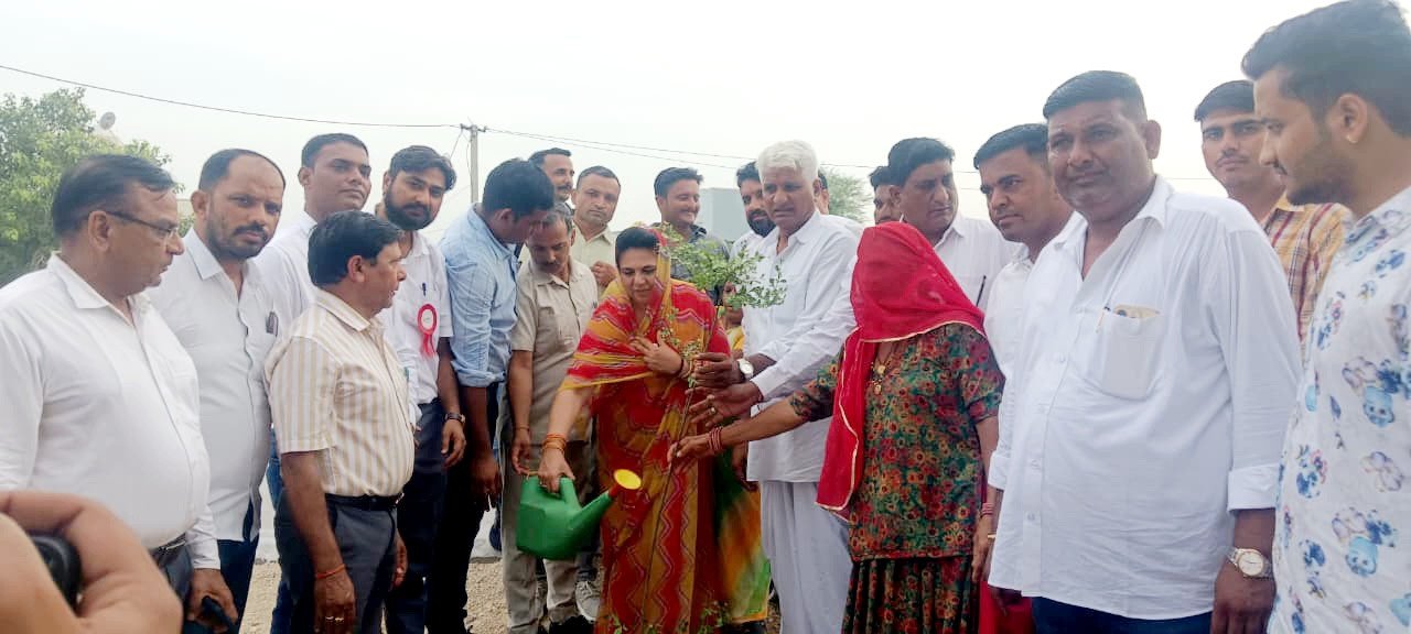 *सांसद महिमा कुमारी मेवाड़ ने कचोलिया तालाब के विकास कार्यों का किया लोकार्पण*
