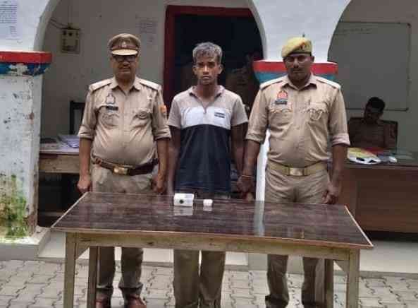 चोरी का खुलासा: चांदी की पायल और ₹2,500 नकद के साथ आरोपी गिरफ्तार