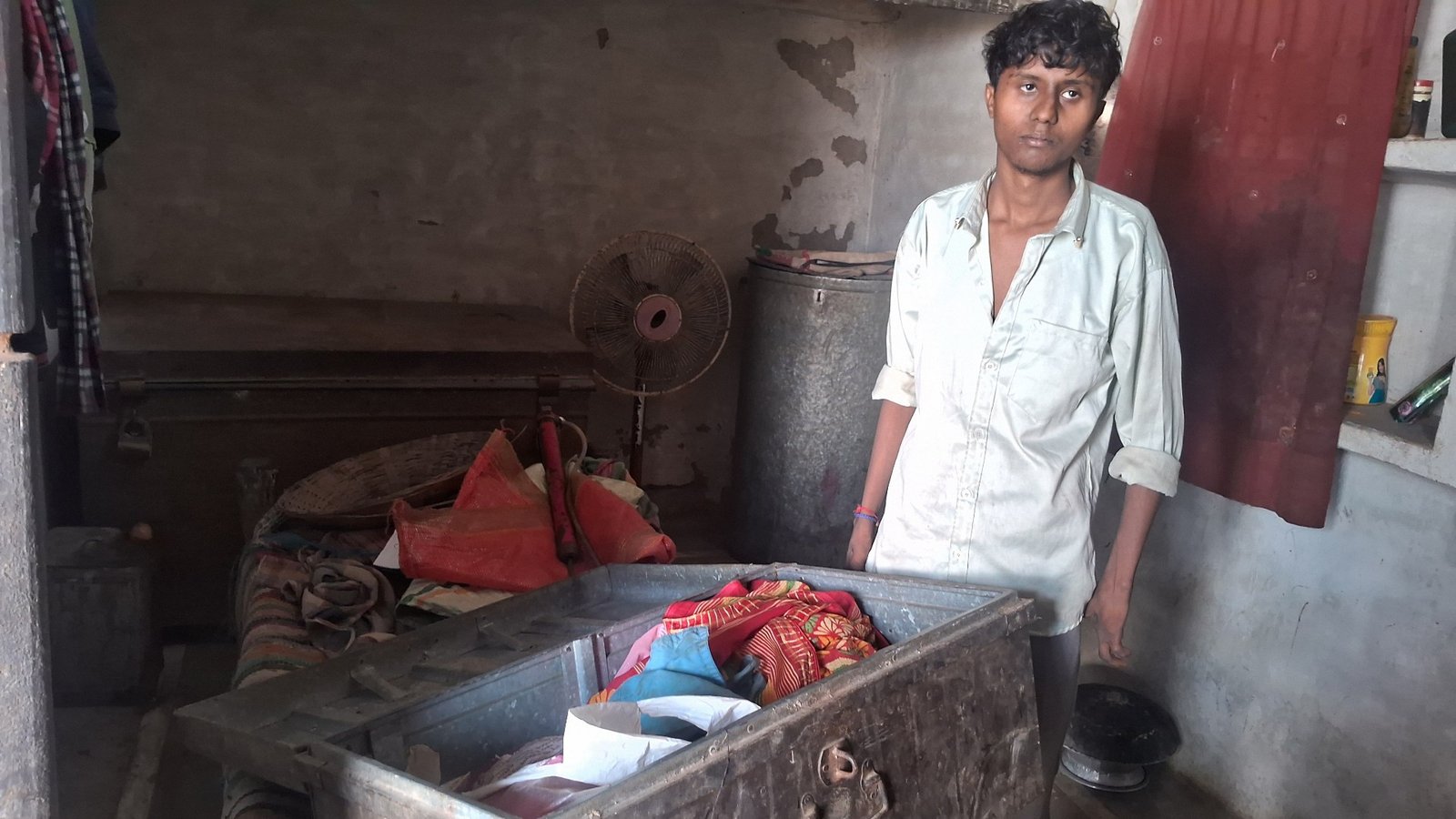गोविन्द पुरी में चोरों का आतंक मकान के बाद मंदिरों पर धावा 