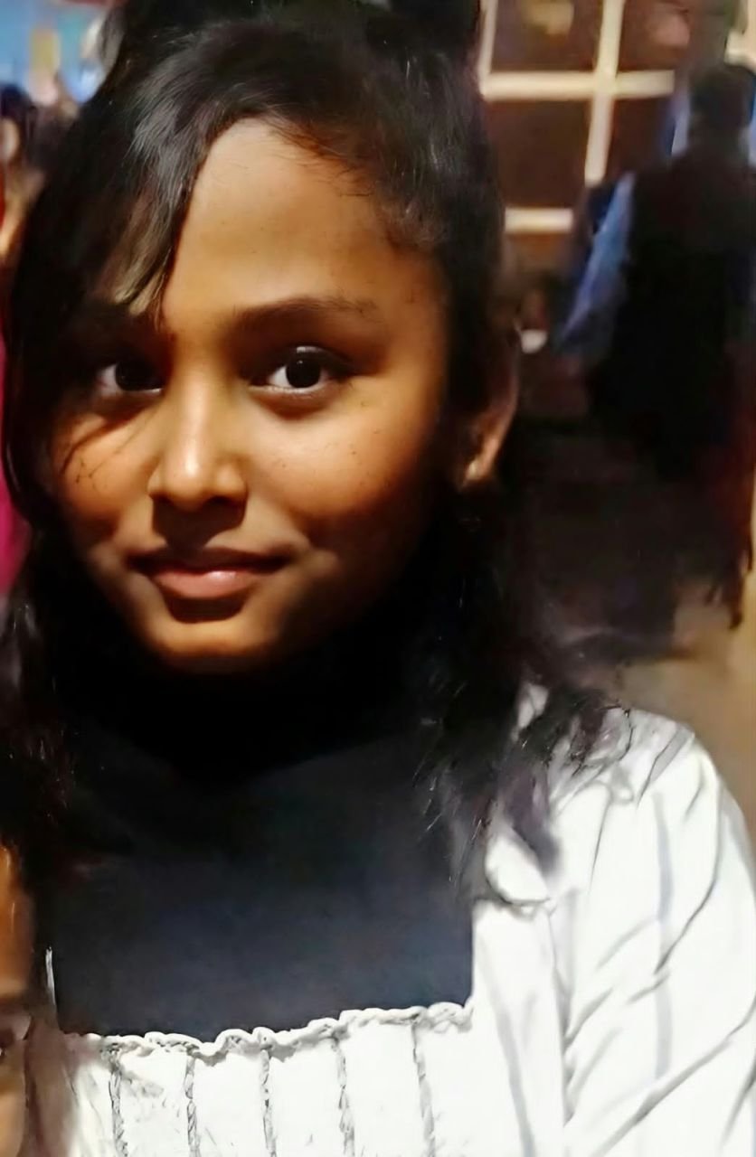 संदिग्ध परिस्थितियों में किशोरी ने फंदे से लटककर दी जानसूचना पर पहुंची पुलिस ने शव पोस्टमार्टम के लिए भेजा
