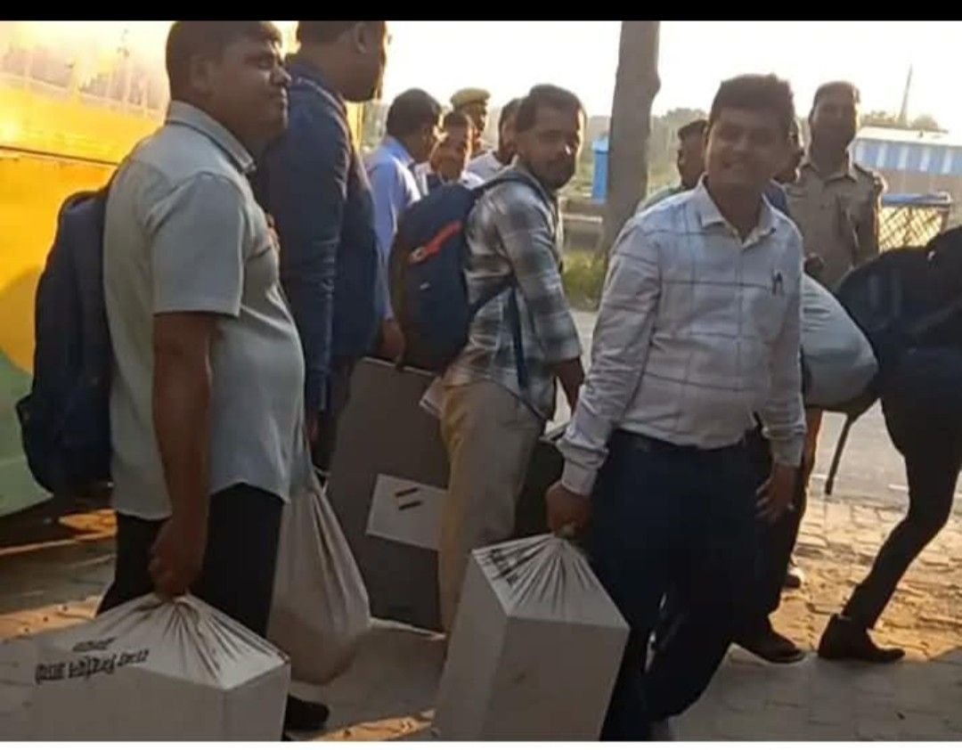 मतदान हुआ शांतिपूर्ण संपन्न जगह- जगह पर पुलिस रही मुस्तेद 