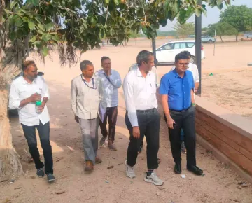 जिला निर्वाचन अधिकारी ने निम्बड़ी चांदावता और डोडियाना के मतदान केंद्रों का किया निरीक्षण, व्यवस्थाओं का लिया जायजा